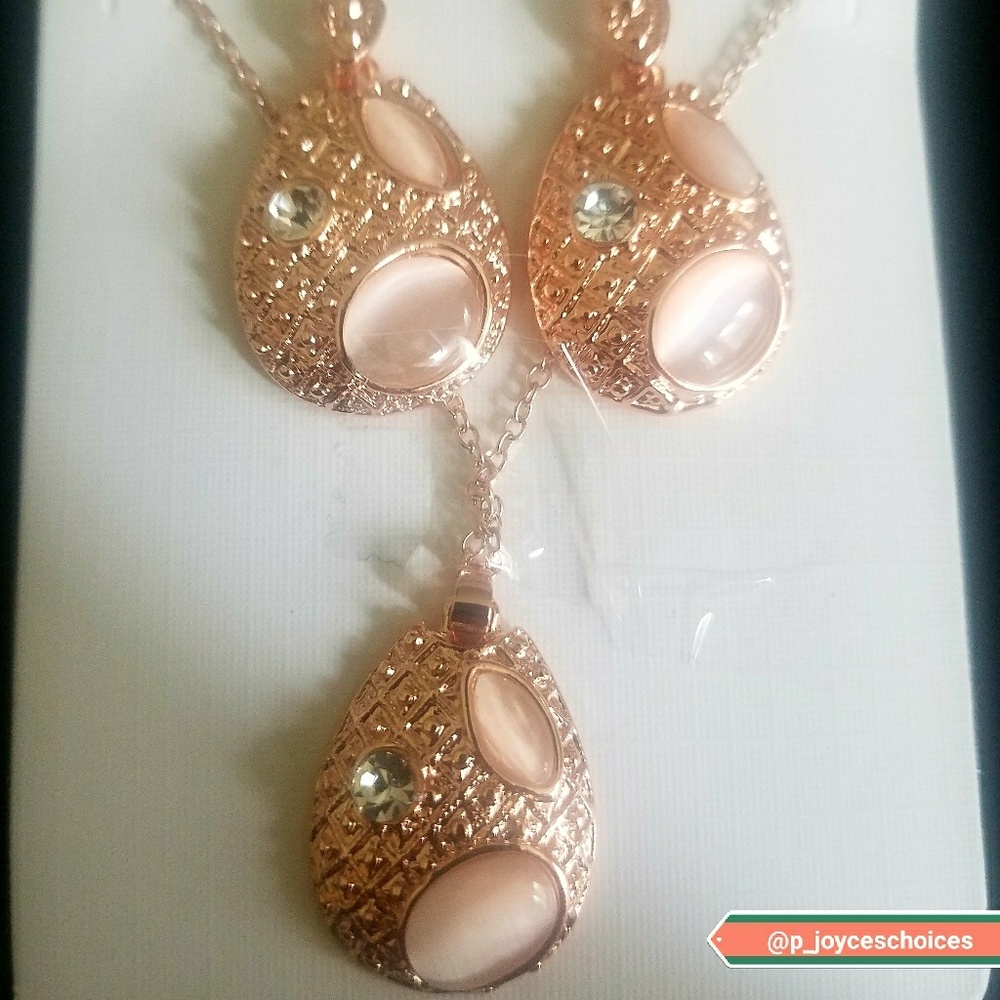 3pc earring and necklace set in rose gold